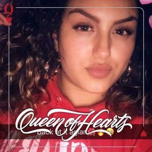 Meet your Posher, Layla